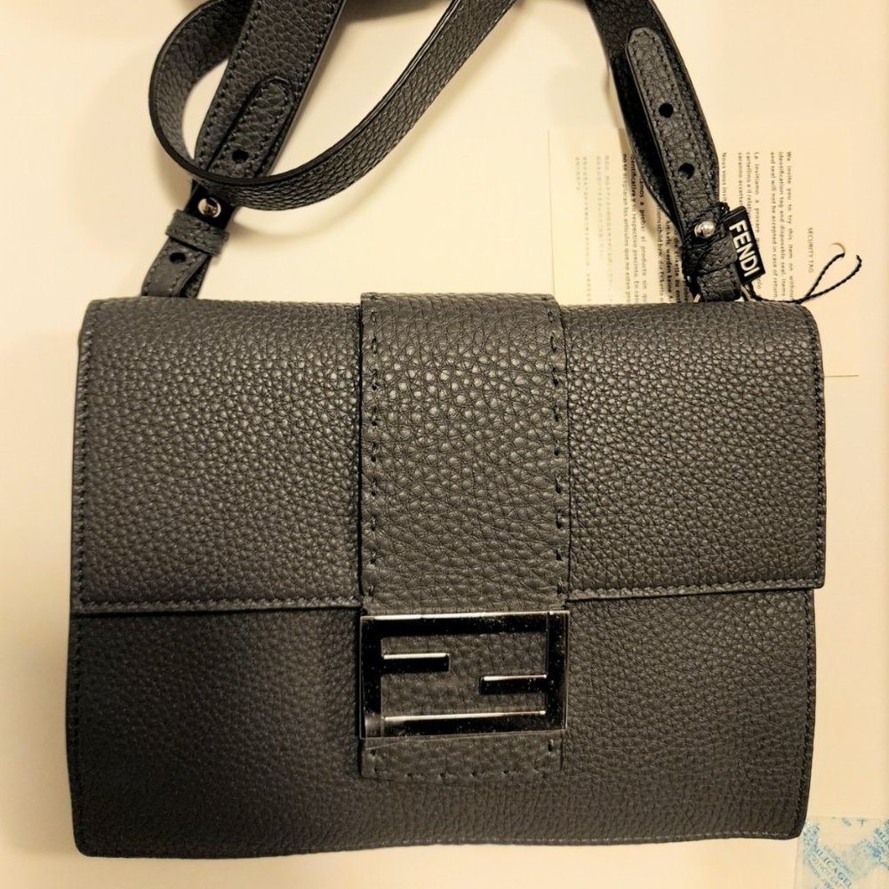 FENDI Flat Baguette Grey leather bag